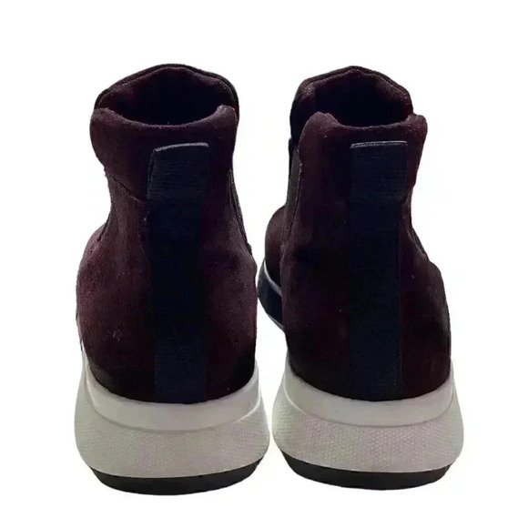 La Canadienne Chelsea Boots Shoes Women 10 M 42 Red Waterproof Suede Slip On - Picture 5 of 9